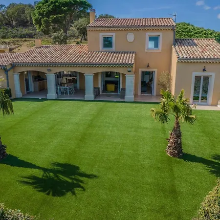 Family In Holiday home Sainte-Maxime
