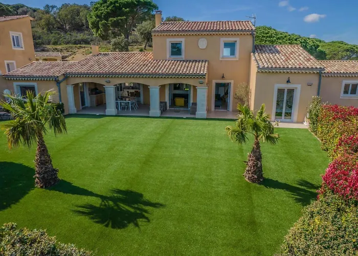 Family In Holiday home Sainte-Maxime